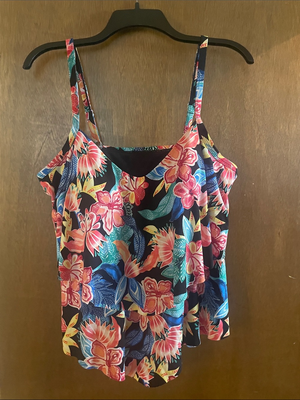 croft & barrow Black Floral V-Neck Spaghetti-Strap Swim Tankini Top